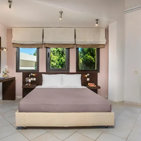 Ohana Hotel