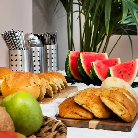 Hotel Ohana 4*