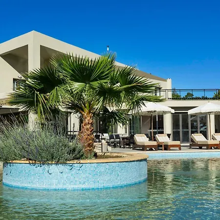 Ohana Hotel 4*