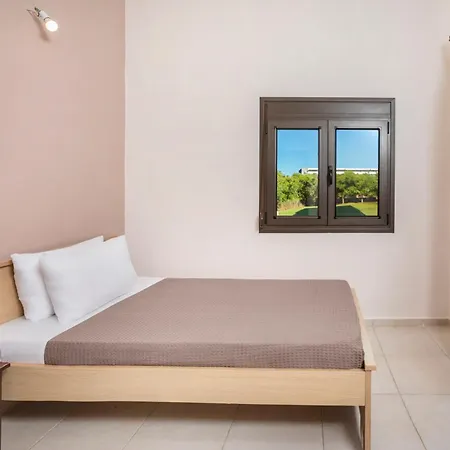 Ohana Hotell 4*