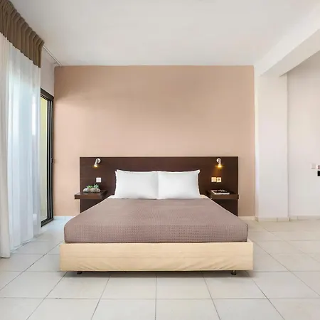 Hotell Ohana Kryopigi