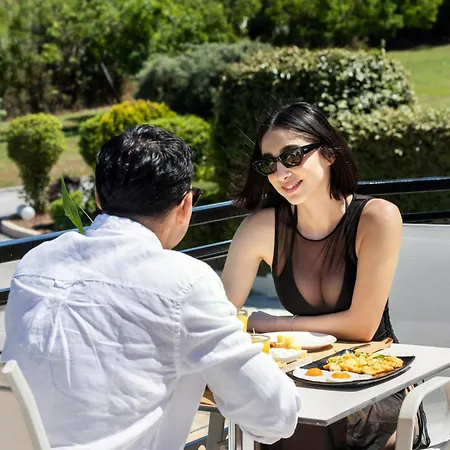 فندق Ohana كريوبيجي